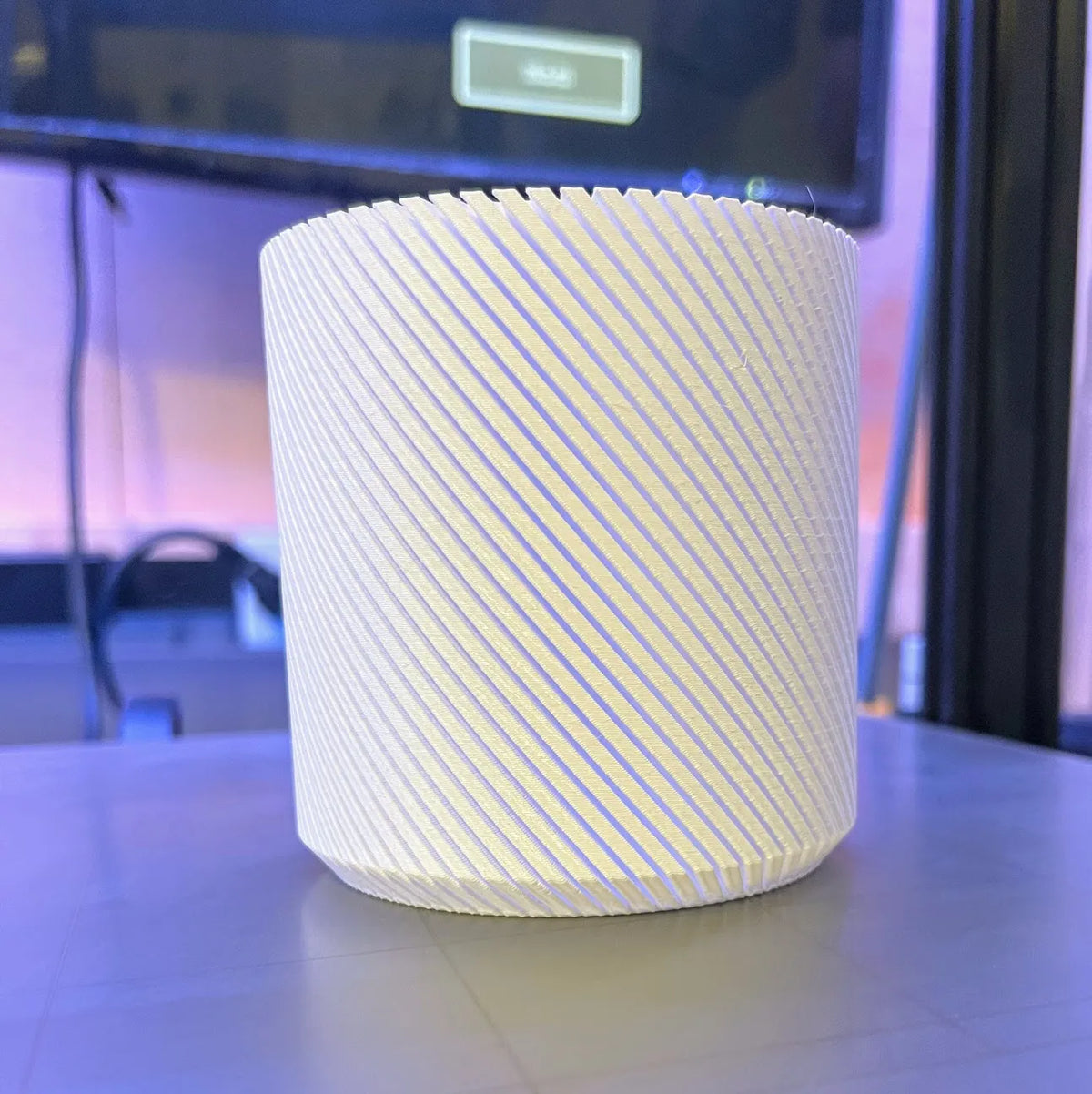 Porta-canetas Vaso Espiral Tátil