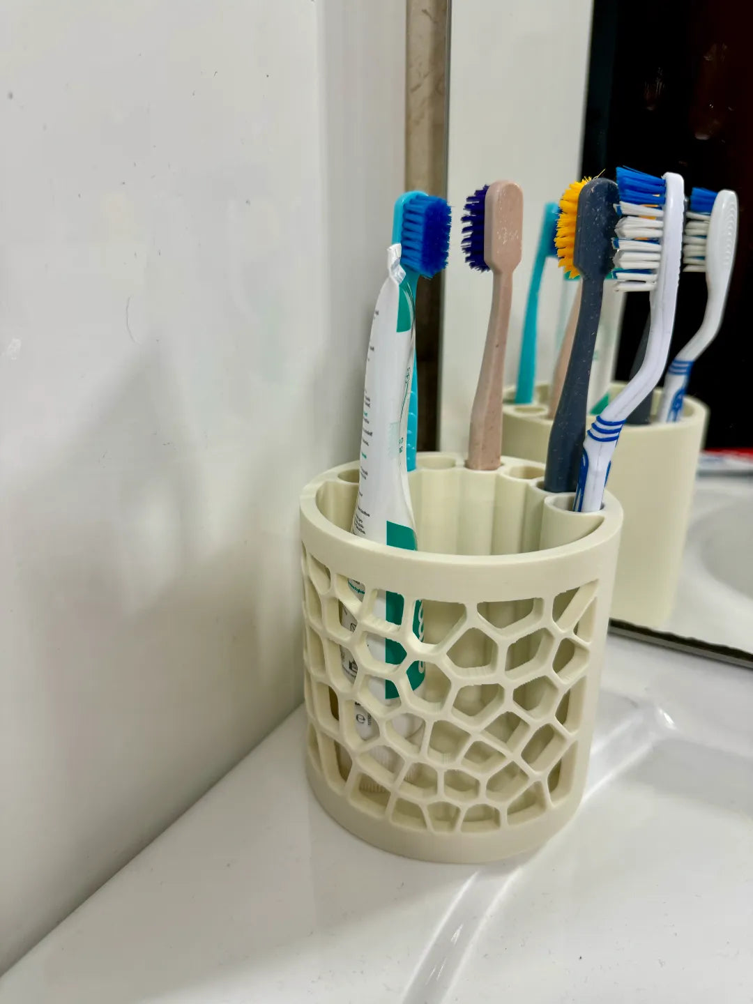 Suporte Escova e Pasta de Dentes