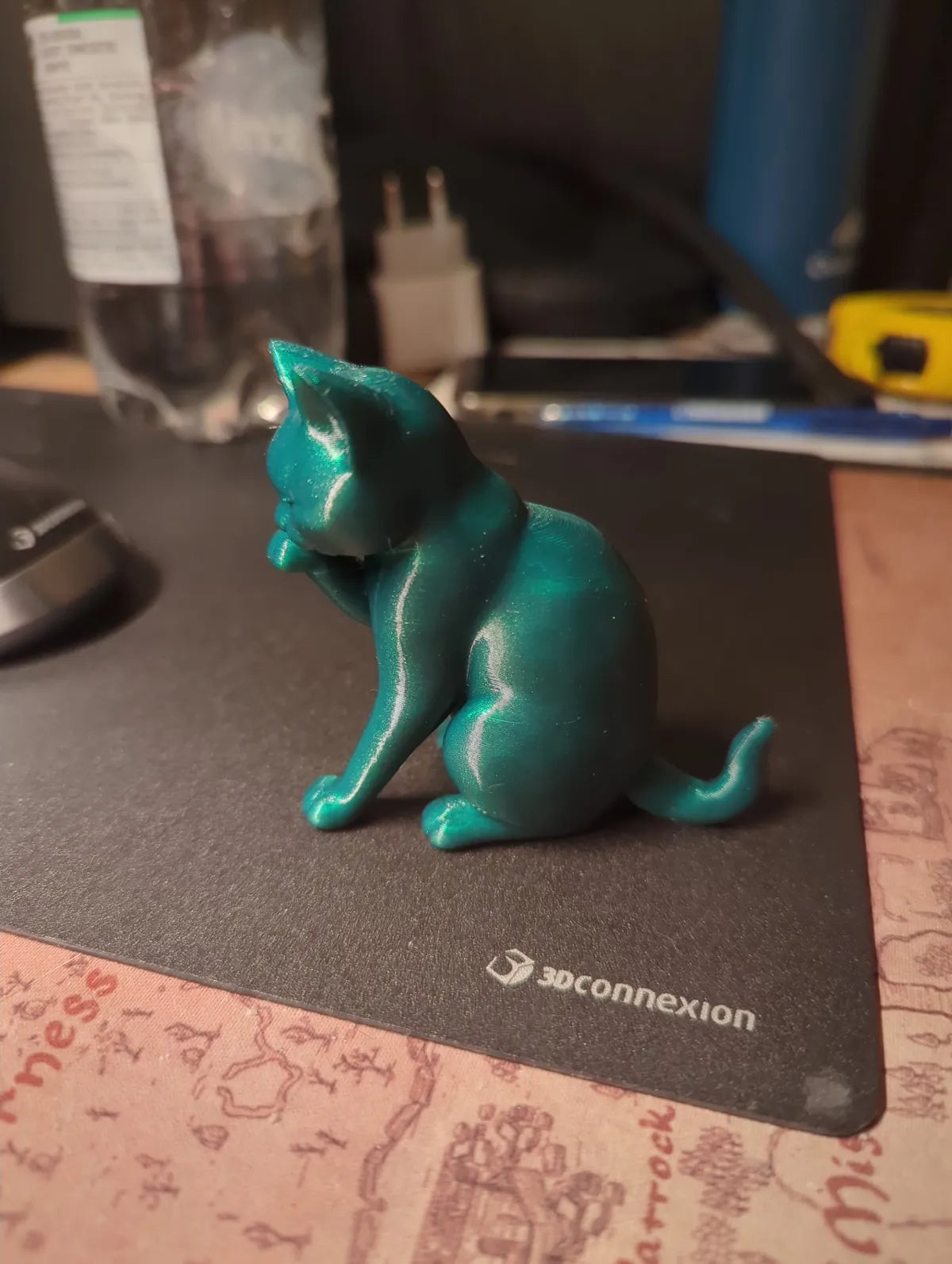 Estátua Gato Preto Moderno